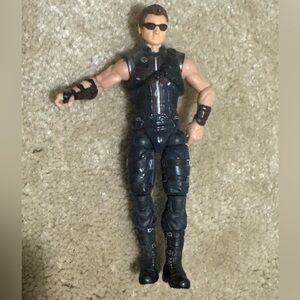 Hawkeye Marvel Universe Action Figure 3.75 No Box. No Bow.